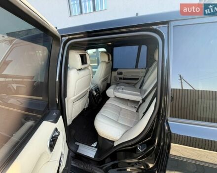 Чорний Ленд Ровер Рендж Ровер, об'ємом двигуна 5 л та пробігом 181 тис. км за 17999 $, фото 32 на Automoto.ua