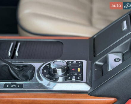 Черный Ленд Ровер Рендж Ровер, объемом двигателя 5 л и пробегом 195 тыс. км за 16000 $, фото 37 на Automoto.ua