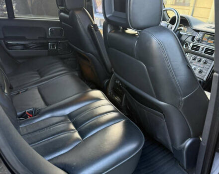 Чорний Ленд Ровер Рендж Ровер, об'ємом двигуна 4.37 л та пробігом 186 тис. км за 22500 $, фото 18 на Automoto.ua