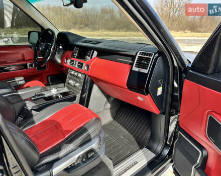 Чорний Ленд Ровер Рендж Ровер, об'ємом двигуна 4.4 л та пробігом 235 тис. км за 22999 $, фото 25 на Automoto.ua