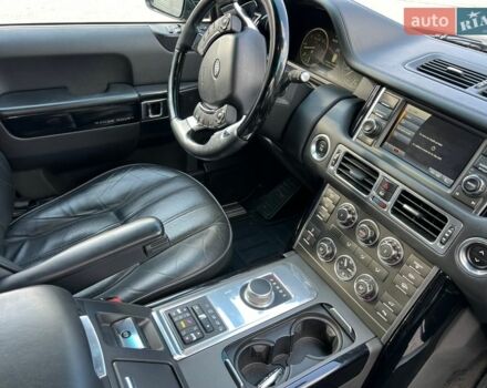 Чорний Ленд Ровер Рендж Ровер, об'ємом двигуна 4.37 л та пробігом 203 тис. км за 24000 $, фото 14 на Automoto.ua