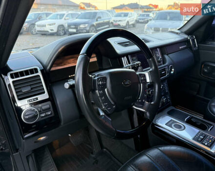 Чорний Ленд Ровер Рендж Ровер, об'ємом двигуна 4.39 л та пробігом 186 тис. км за 19600 $, фото 41 на Automoto.ua