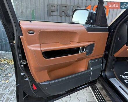 Черный Ленд Ровер Рендж Ровер, объемом двигателя 5 л и пробегом 230 тыс. км за 17900 $, фото 15 на Automoto.ua