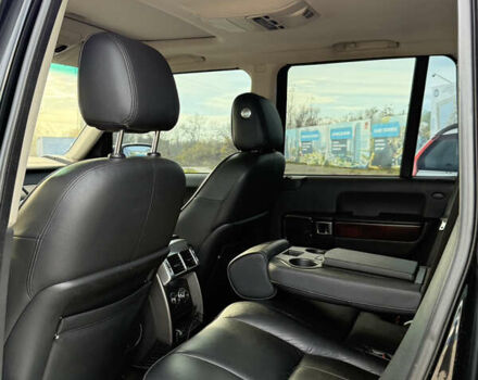 Чорний Ленд Ровер Рендж Ровер, об'ємом двигуна 4.37 л та пробігом 300 тис. км за 18999 $, фото 13 на Automoto.ua