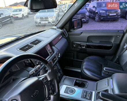 Чорний Ленд Ровер Рендж Ровер, об'ємом двигуна 4.39 л та пробігом 186 тис. км за 19600 $, фото 48 на Automoto.ua