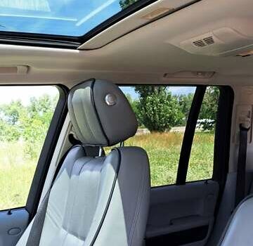 Черный Ленд Ровер Рендж Ровер, объемом двигателя 5 л и пробегом 184 тыс. км за 12800 $, фото 13 на Automoto.ua