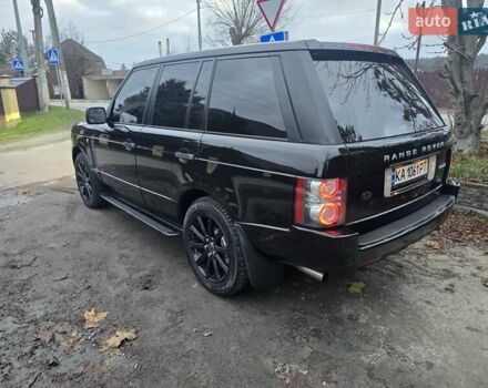 Черный Ленд Ровер Рендж Ровер, объемом двигателя 5 л и пробегом 190 тыс. км за 17000 $, фото 51 на Automoto.ua