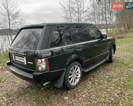 Чорний Ленд Ровер Рендж Ровер, об'ємом двигуна 5 л та пробігом 217 тис. км за 15500 $, фото 4 на Automoto.ua
