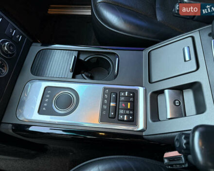Чорний Ленд Ровер Рендж Ровер, об'ємом двигуна 4.39 л та пробігом 186 тис. км за 19600 $, фото 43 на Automoto.ua
