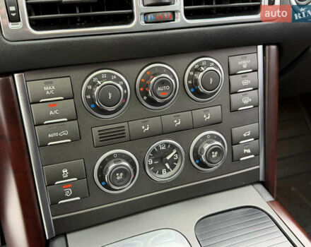 Черный Ленд Ровер Рендж Ровер, объемом двигателя 4.4 л и пробегом 272 тыс. км за 17900 $, фото 13 на Automoto.ua