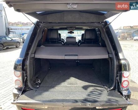 Чорний Ленд Ровер Рендж Ровер, об'ємом двигуна 5 л та пробігом 231 тис. км за 19999 $, фото 14 на Automoto.ua