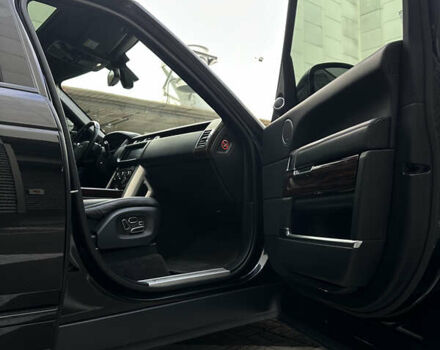 Черный Ленд Ровер Рендж Ровер, объемом двигателя 4.4 л и пробегом 218 тыс. км за 36000 $, фото 55 на Automoto.ua