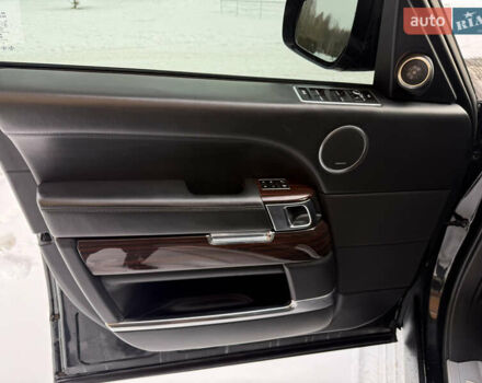 Черный Ленд Ровер Рендж Ровер, объемом двигателя 4.4 л и пробегом 218 тыс. км за 29000 $, фото 44 на Automoto.ua
