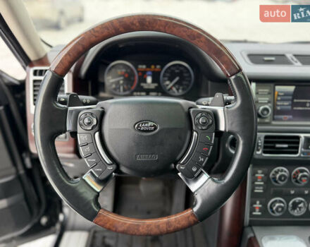 Черный Ленд Ровер Рендж Ровер, объемом двигателя 4.4 л и пробегом 272 тыс. км за 17900 $, фото 9 на Automoto.ua