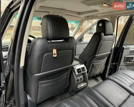 Черный Ленд Ровер Рендж Ровер, объемом двигателя 5 л и пробегом 220 тыс. км за 12999 $, фото 38 на Automoto.ua