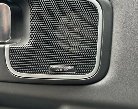 Черный Ленд Ровер Рендж Ровер, объемом двигателя 4.37 л и пробегом 270 тыс. км за 19500 $, фото 21 на Automoto.ua