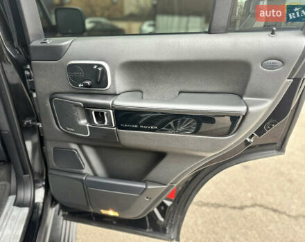Чорний Ленд Ровер Рендж Ровер, об'ємом двигуна 4.37 л та пробігом 150 тис. км за 26000 $, фото 33 на Automoto.ua
