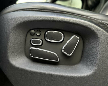 Черный Ленд Ровер Рендж Ровер, объемом двигателя 4.4 л и пробегом 218 тыс. км за 36000 $, фото 41 на Automoto.ua