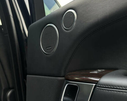 Черный Ленд Ровер Рендж Ровер, объемом двигателя 4.4 л и пробегом 218 тыс. км за 36000 $, фото 65 на Automoto.ua