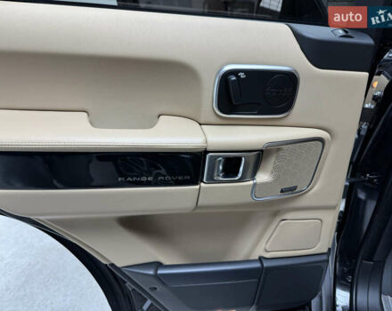 Черный Ленд Ровер Рендж Ровер, объемом двигателя 5 л и пробегом 82 тыс. км за 25500 $, фото 17 на Automoto.ua