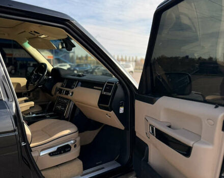 Чорний Ленд Ровер Рендж Ровер, об'ємом двигуна 5 л та пробігом 177 тис. км за 22500 $, фото 11 на Automoto.ua