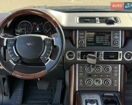 Чорний Ленд Ровер Рендж Ровер, об'ємом двигуна 4.37 л та пробігом 230 тис. км за 20000 $, фото 12 на Automoto.ua