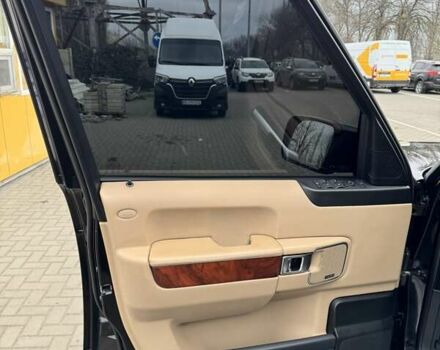 Чорний Ленд Ровер Рендж Ровер, об'ємом двигуна 4.37 л та пробігом 235 тис. км за 19500 $, фото 10 на Automoto.ua