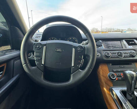 Чорний Ленд Ровер Рендж Ровер, об'ємом двигуна 5 л та пробігом 108 тис. км за 23500 $, фото 11 на Automoto.ua