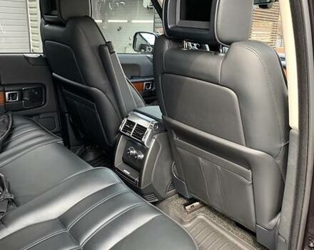 Чорний Ленд Ровер Рендж Ровер, об'ємом двигуна 4.4 л та пробігом 235 тис. км за 32700 $, фото 15 на Automoto.ua