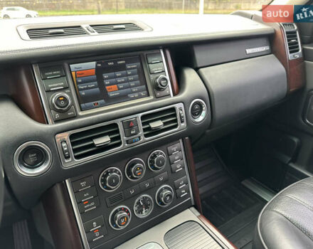 Черный Ленд Ровер Рендж Ровер, объемом двигателя 4.37 л и пробегом 270 тыс. км за 19500 $, фото 35 на Automoto.ua