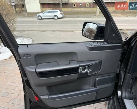 Черный Ленд Ровер Рендж Ровер, объемом двигателя 5 л и пробегом 220 тыс. км за 12999 $, фото 51 на Automoto.ua