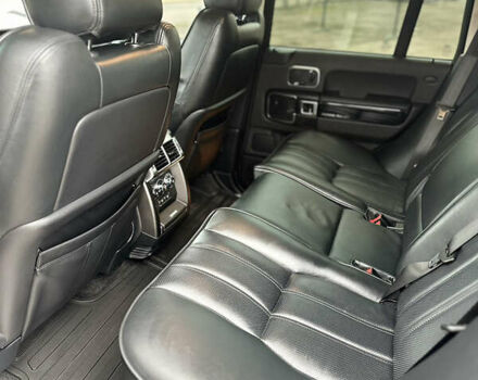 Чорний Ленд Ровер Рендж Ровер, об'ємом двигуна 4.37 л та пробігом 150 тис. км за 26000 $, фото 25 на Automoto.ua