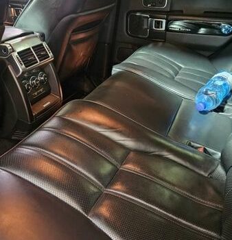 Черный Ленд Ровер Рендж Ровер, объемом двигателя 4.37 л и пробегом 282 тыс. км за 21777 $, фото 21 на Automoto.ua