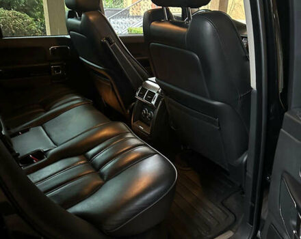 Черный Ленд Ровер Рендж Ровер, объемом двигателя 5 л и пробегом 237 тыс. км за 17700 $, фото 7 на Automoto.ua