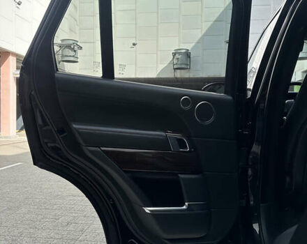 Черный Ленд Ровер Рендж Ровер, объемом двигателя 4.4 л и пробегом 218 тыс. км за 36000 $, фото 68 на Automoto.ua