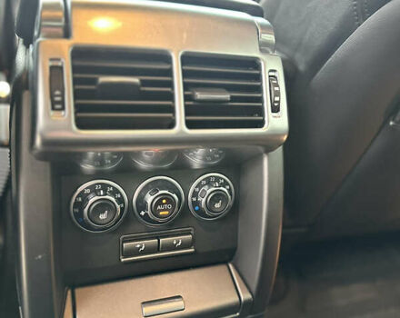 Чорний Ленд Ровер Рендж Ровер, об'ємом двигуна 4.37 л та пробігом 150 тис. км за 26000 $, фото 26 на Automoto.ua