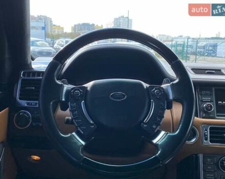 Чорний Ленд Ровер Рендж Ровер, об'ємом двигуна 5 л та пробігом 231 тис. км за 19999 $, фото 19 на Automoto.ua