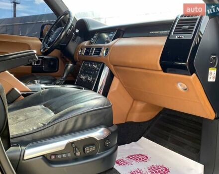 Чорний Ленд Ровер Рендж Ровер, об'ємом двигуна 5 л та пробігом 231 тис. км за 19999 $, фото 15 на Automoto.ua