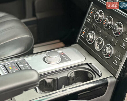 Чорний Ленд Ровер Рендж Ровер, об'ємом двигуна 4.37 л та пробігом 150 тис. км за 26000 $, фото 35 на Automoto.ua