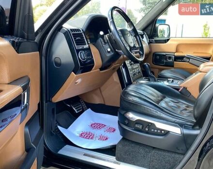 Чорний Ленд Ровер Рендж Ровер, об'ємом двигуна 5 л та пробігом 231 тис. км за 19999 $, фото 7 на Automoto.ua