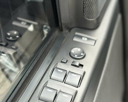 Чорний Ленд Ровер Рендж Ровер, об'ємом двигуна 4.37 л та пробігом 150 тис. км за 26000 $, фото 23 на Automoto.ua