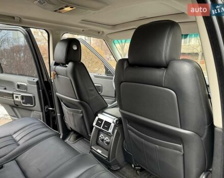 Черный Ленд Ровер Рендж Ровер, объемом двигателя 5 л и пробегом 220 тыс. км за 12999 $, фото 33 на Automoto.ua