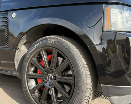 Чорний Ленд Ровер Рендж Ровер, об'ємом двигуна 5 л та пробігом 177 тис. км за 22500 $, фото 3 на Automoto.ua