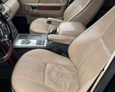 Чорний Ленд Ровер Рендж Ровер, об'ємом двигуна 4.4 л та пробігом 300 тис. км за 16700 $, фото 12 на Automoto.ua