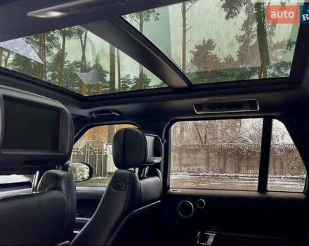Чорний Ленд Ровер Рендж Ровер, об'ємом двигуна 5 л та пробігом 220 тис. км за 31200 $, фото 18 на Automoto.ua