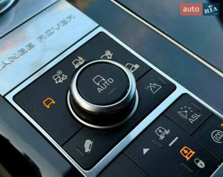 Черный Ленд Ровер Рендж Ровер, объемом двигателя 5 л и пробегом 240 тыс. км за 30900 $, фото 36 на Automoto.ua