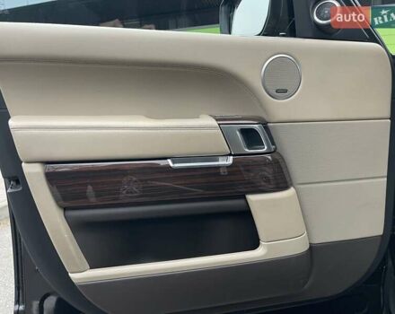 Черный Ленд Ровер Рендж Ровер, объемом двигателя 4.4 л и пробегом 132 тыс. км за 36900 $, фото 20 на Automoto.ua