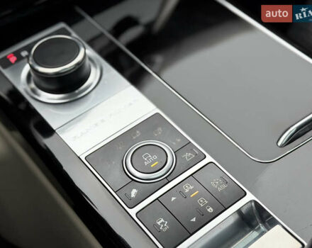 Черный Ленд Ровер Рендж Ровер, объемом двигателя 4.39 л и пробегом 200 тыс. км за 38900 $, фото 9 на Automoto.ua