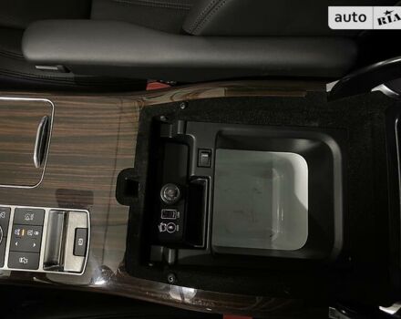 Черный Ленд Ровер Рендж Ровер, объемом двигателя 3 л и пробегом 220 тыс. км за 29900 $, фото 65 на Automoto.ua