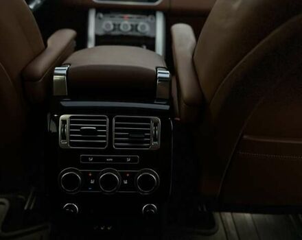 Чорний Ленд Ровер Рендж Ровер, об'ємом двигуна 5 л та пробігом 125 тис. км за 41000 $, фото 16 на Automoto.ua